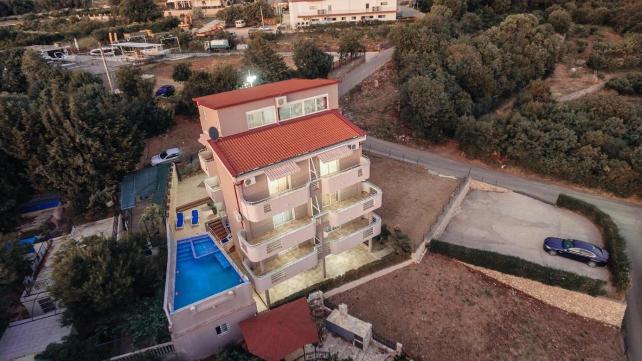 Ani Apartmani 도브라 보다 외부 사진
